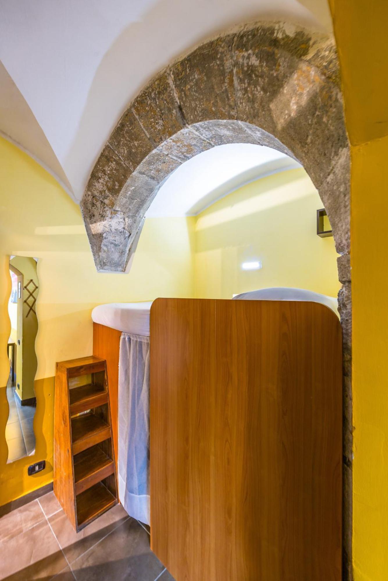 Apartment Santa Maria La Nova By Wonderful Italy *