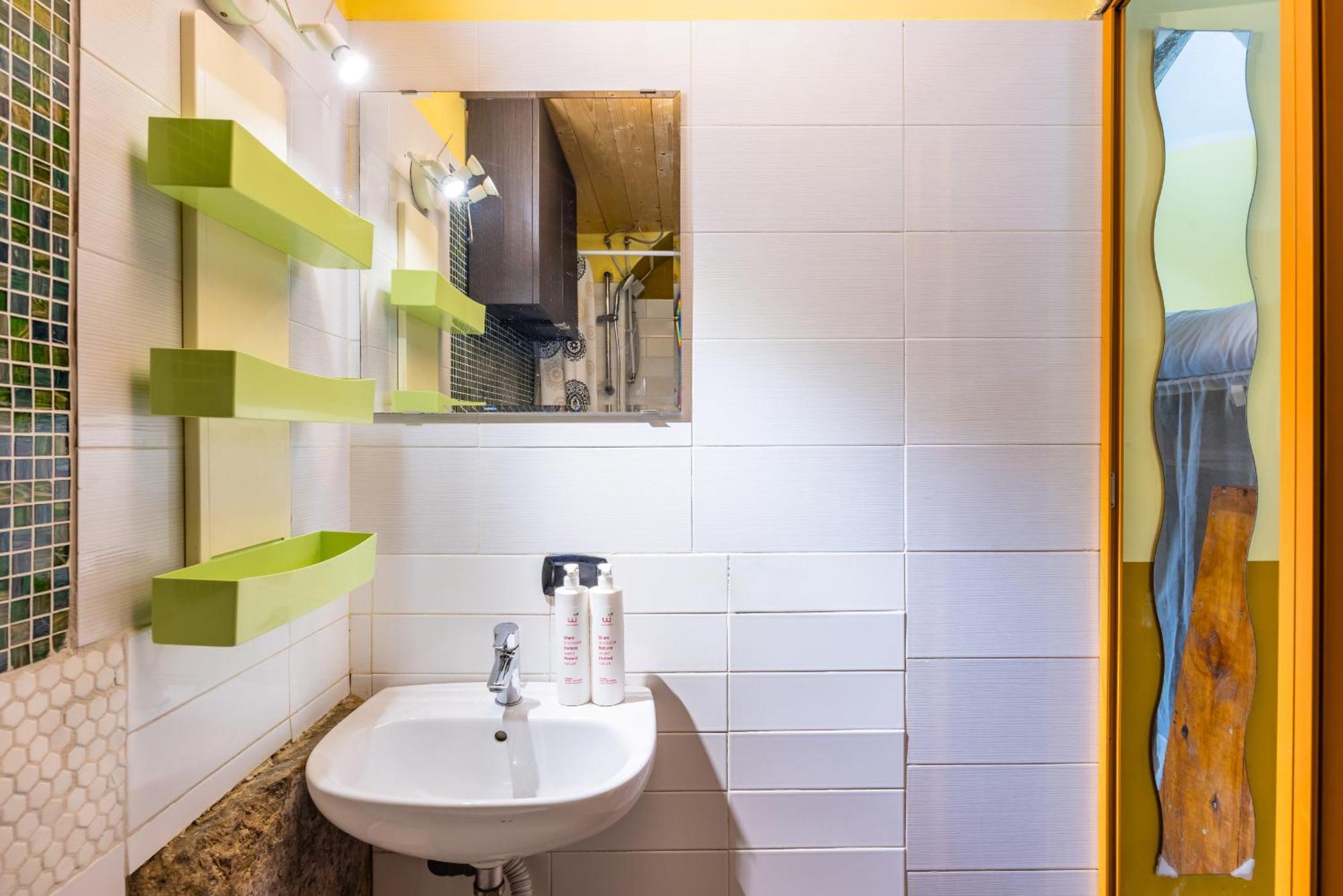 Apartment Santa Maria La Nova By Wonderful Italy *